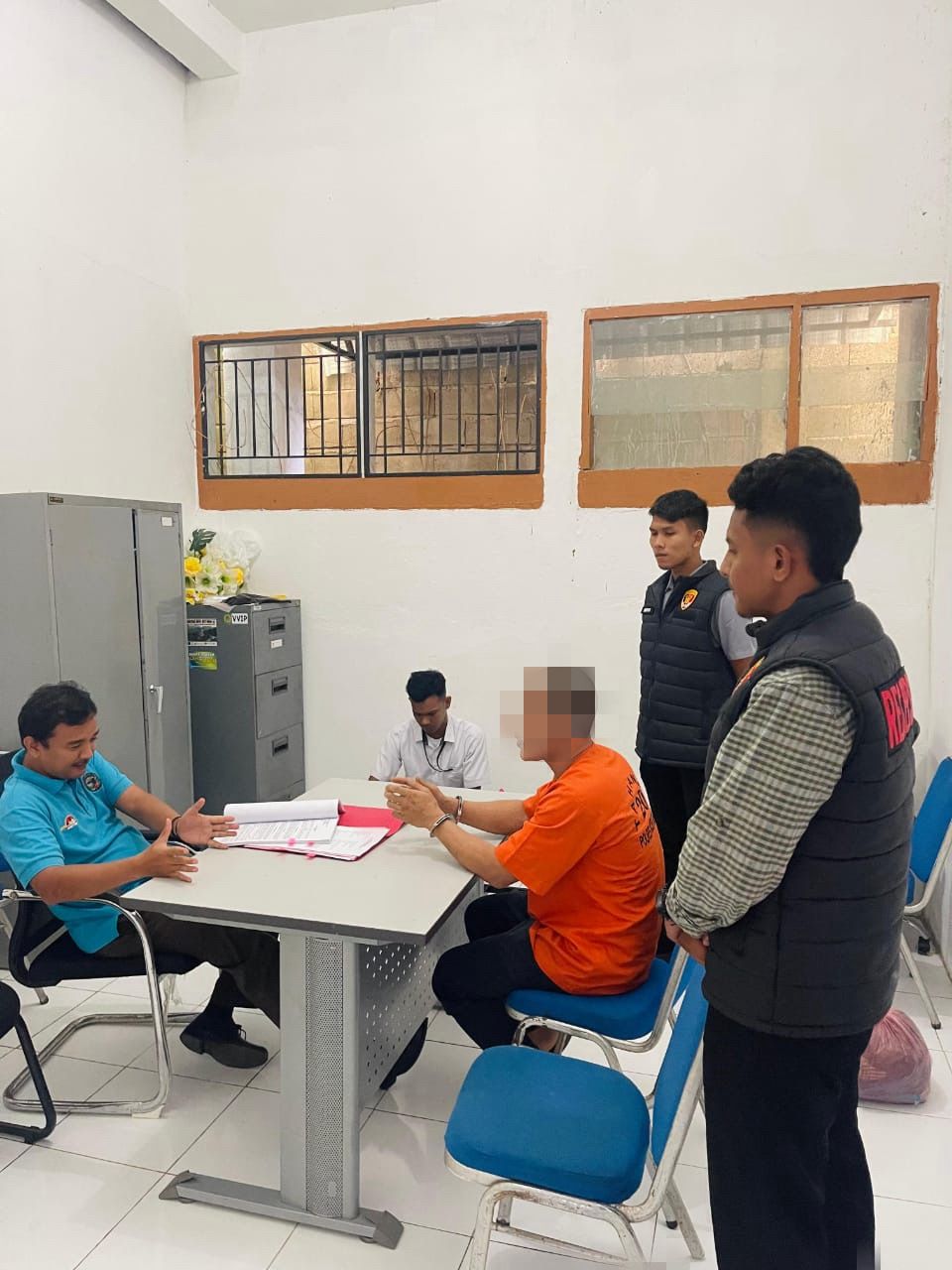 Satreskrim Polres Aceh Selatan Serahkan Terduga Pencurian ke JPU