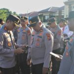 Kapolres Aceh Jaya Periksa HP Personel, Tegas Tindak Lanjuti Instruksi Kapolri Berantas Judi Online