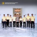 Gibran Menerima Audiensi Pengurus Peradah Indonesia di Istana Wapres