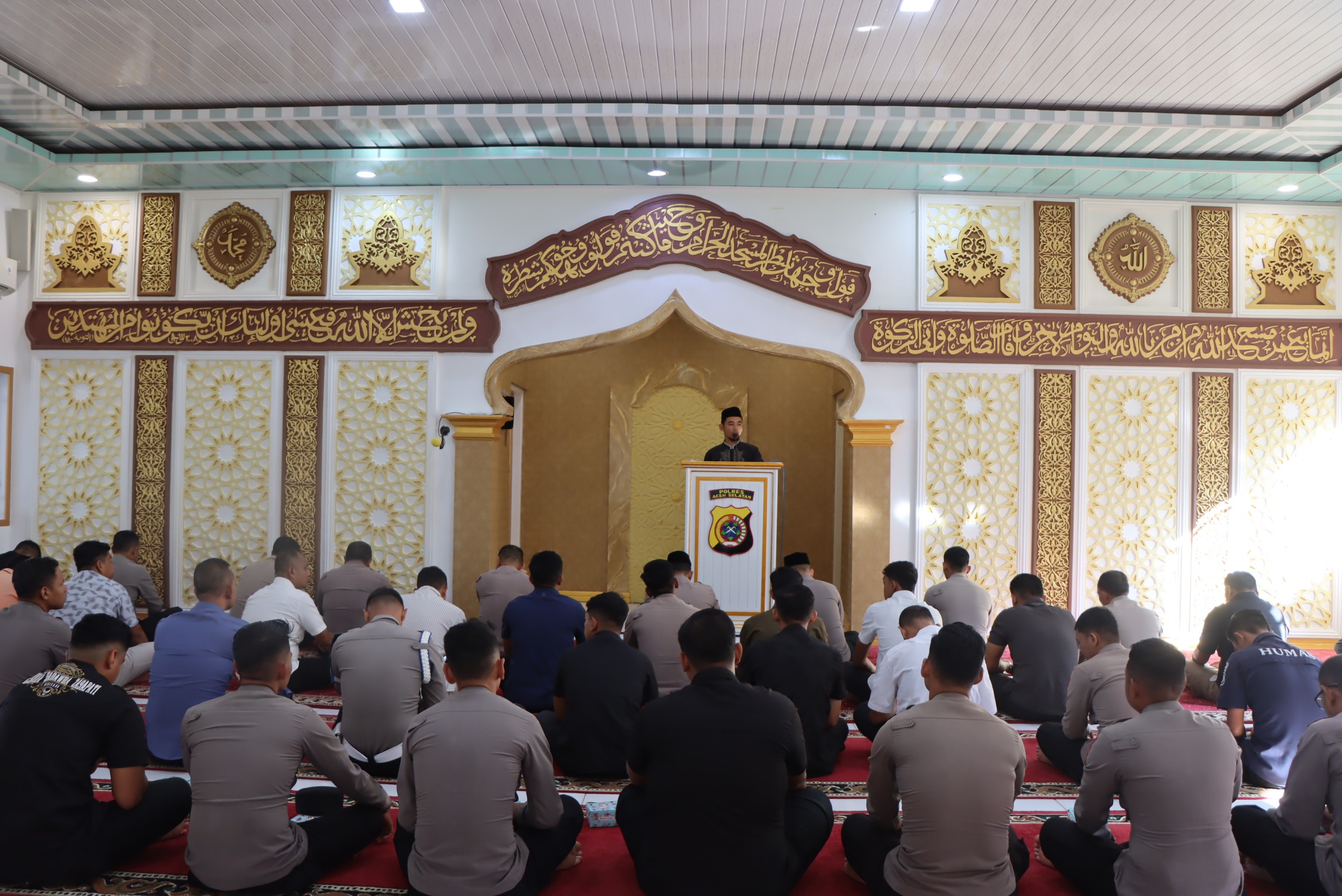 Binrohtal Rutin Polres Aceh Selatan Tanamkan Nilai Syukur Dalam Kehidupan Bermasyarakat dan Berketuhanan