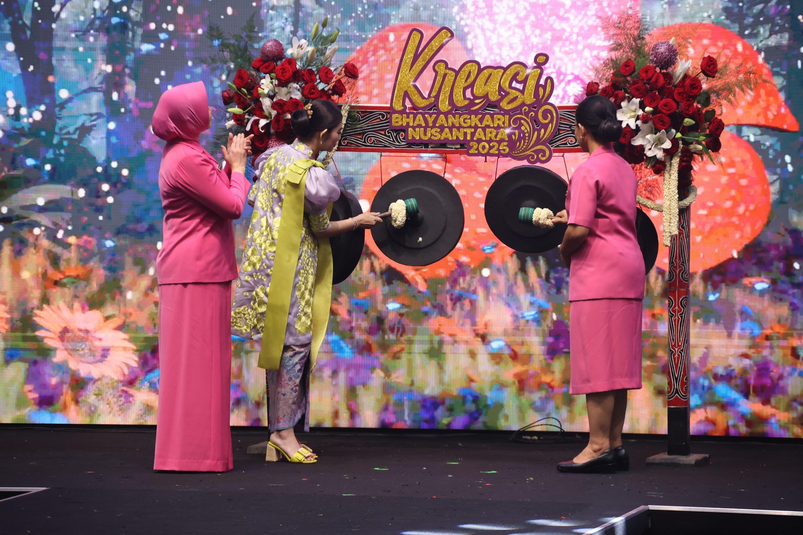 Bazar Kreasi Bhayangkari Nusantara 2025 Resmi Dibuka, Dukung UMKM Naik Kelas dan Perkuat Ekonomi Nasional