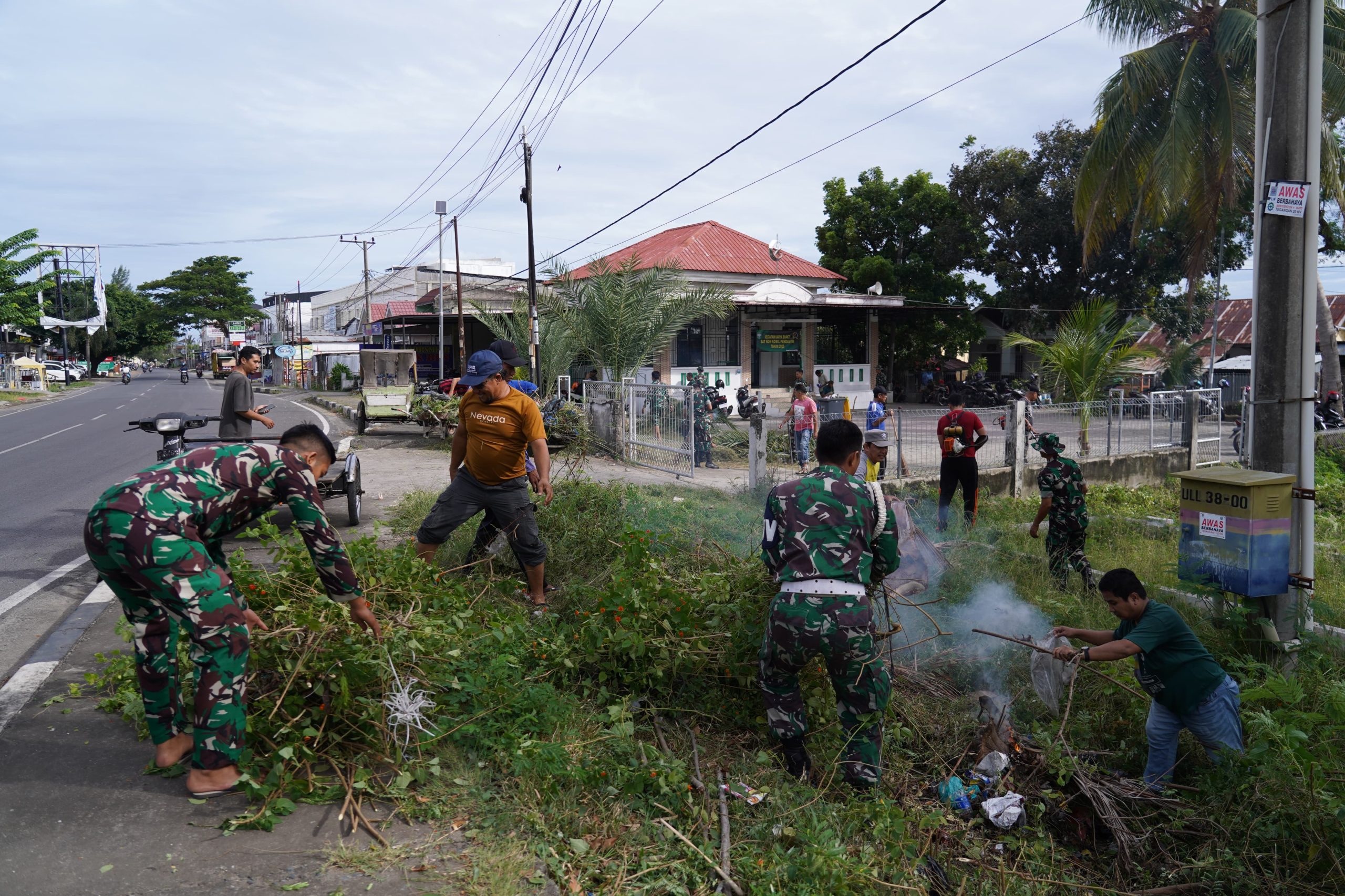 Pendam IM gelar Karya Bhakti dan Bhakti Sosial di Lampaseh Aceh, Kota Banda Aceh