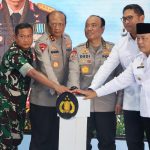 Polri Resmikan 8 SPPG Operasional dan Groundbreking 205 Unit Serentak Seluruh Indonesia untuk Akselerasi Program Makanan Bergizi Gratis