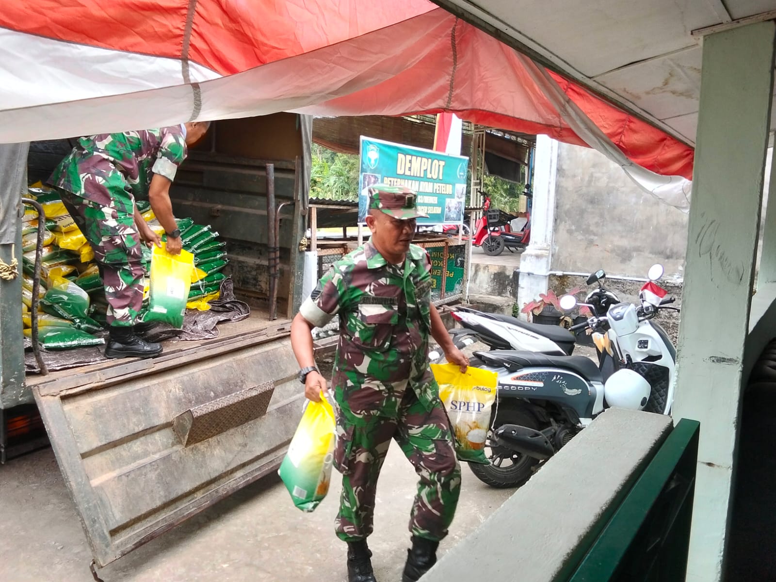 ‎Gerakan Pangan Murah, Kodim 0107/Aceh Selatan Hadirkan Beras SPHP