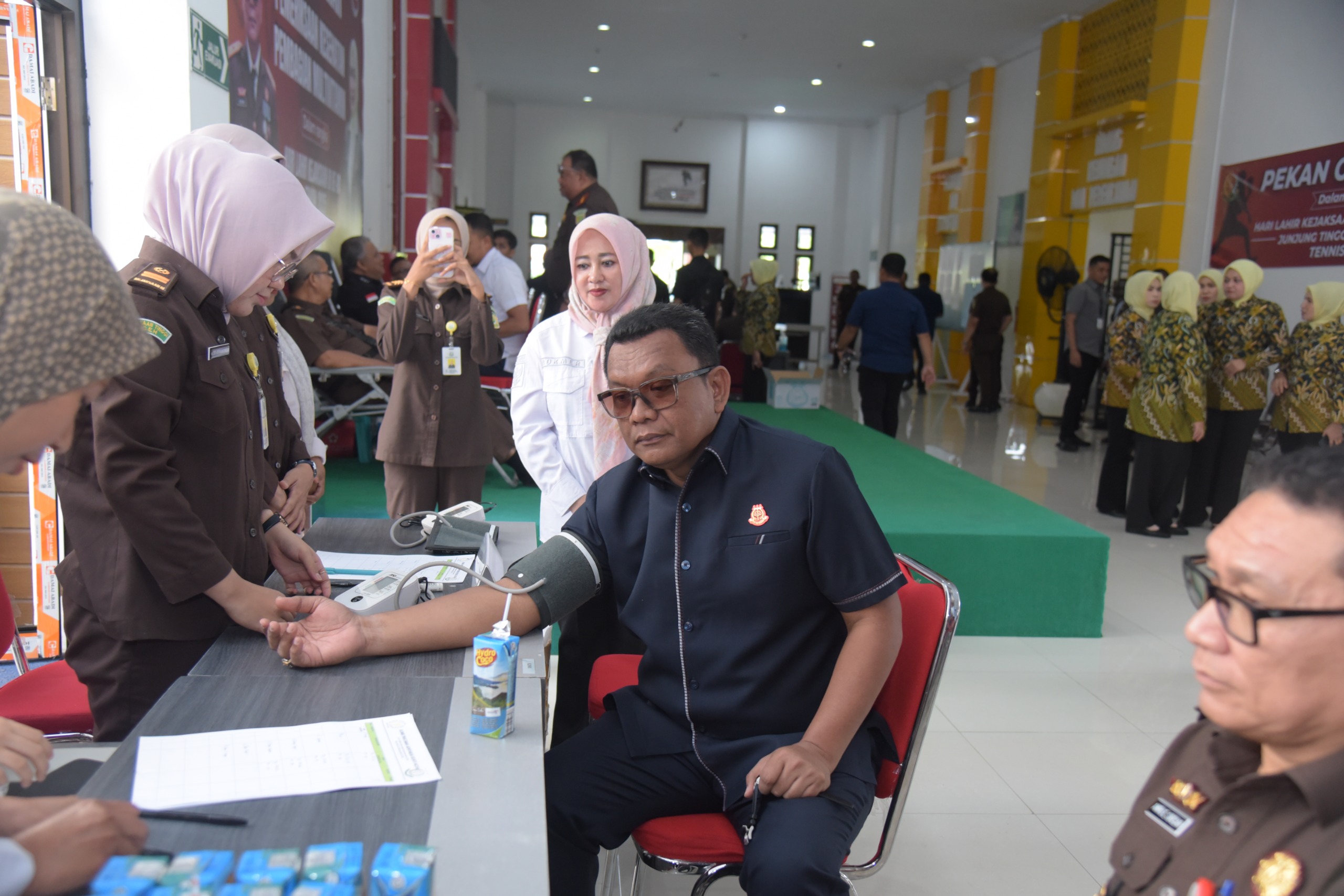 Kejaksaan Tinggi Aceh Gelar Donor Darah Peringati Hari Lahir Kejaksaan