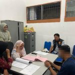 Sat Reskrim Polres Aceh Selatan Serahkan Tersangka Pemerkosaan Anak Kandung ke Jaksa