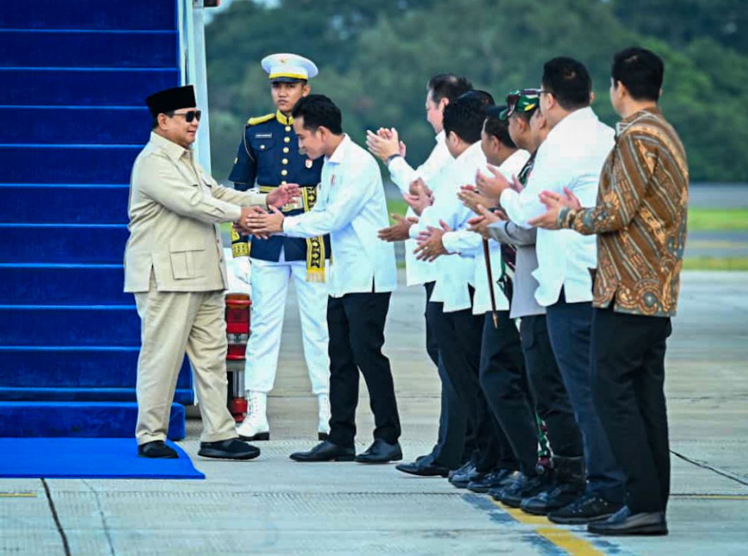 Presiden Prabowo Tiba di Tanah Air Usai Rampungkan Lawatan ke Empat Negara Strategis