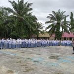 Polsek Trumon Timur Gelar Polisi Saweu Sikula di SMAN 1 Trumon Timur