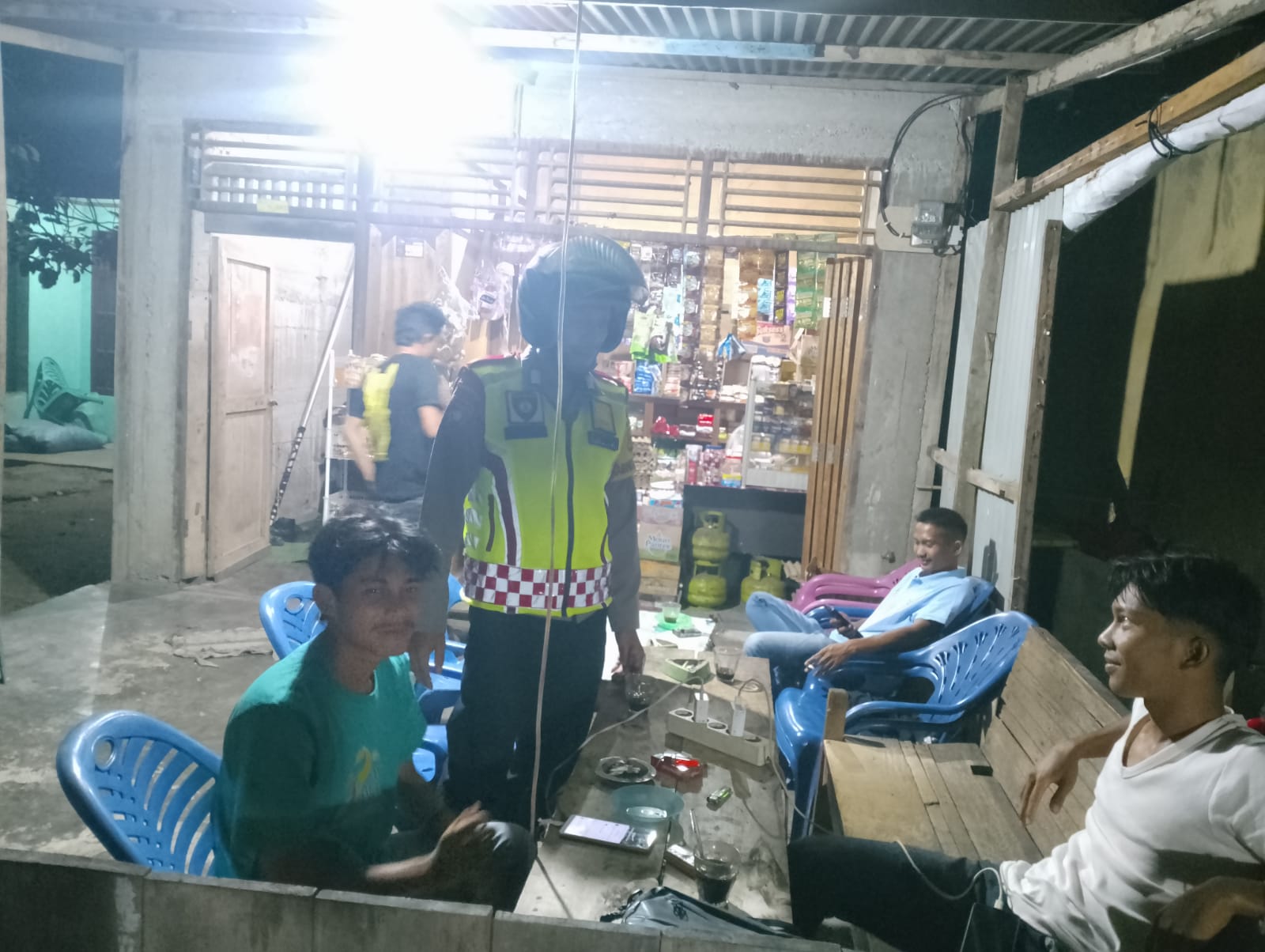 Polsek Kluet Timur Intensifkan Patroli Malam jaga Keamanan Warga