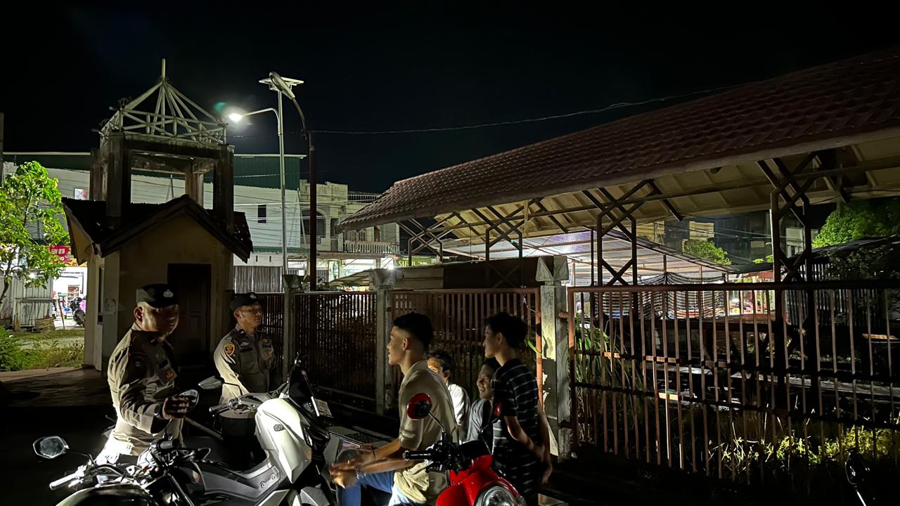 Polsek Kluet Utara Gelar Patroli Malam, Wujudkan Rasa Aman dan Nyaman Bagi Masyarakat
