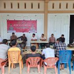 Jumat Curhat, Polsek Labuhanhaji Barat Dengarkan Aspirasi Masyarakat dan Sampaikan Himbauan Kamtibmas