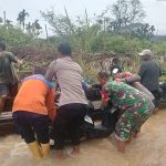Polres Aceh Selatan Bersinergi dengan TNI dan BPBD, Evakuasi Warga Terdampak Banjir di Kluet Tengah