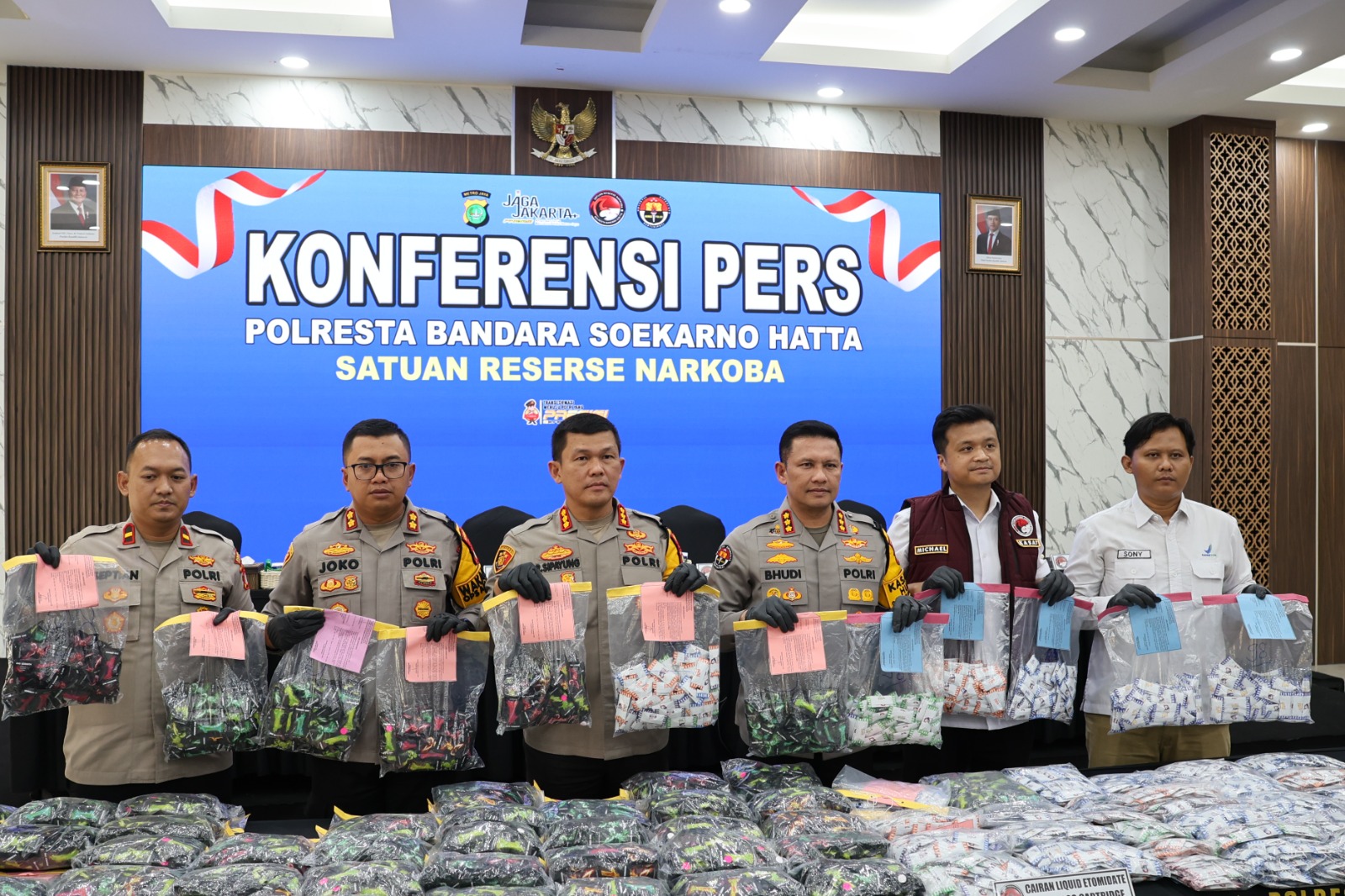 Selamatkan 34 Ribu Jiwa, Polisi Bongkar Jaringan Vape Mengandung Obat Keras di Tangerang