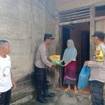 Polsek Labuhanhaji Timur Lakukan Jumat Berkah, Salurkan Bantuan Sembako untuk Warga Kurang Mampu