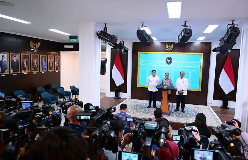 Presiden Prabowo Resmi Tandatangani Rehabilitasi Direksi ASDP Usai Kajian Mendalam DPR dan Pemerintah