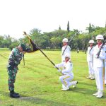 Yonif 115/ML Gelar Upacara Penghormatan dan Pensucian Tunggul dalam Rangka HUT ke-21