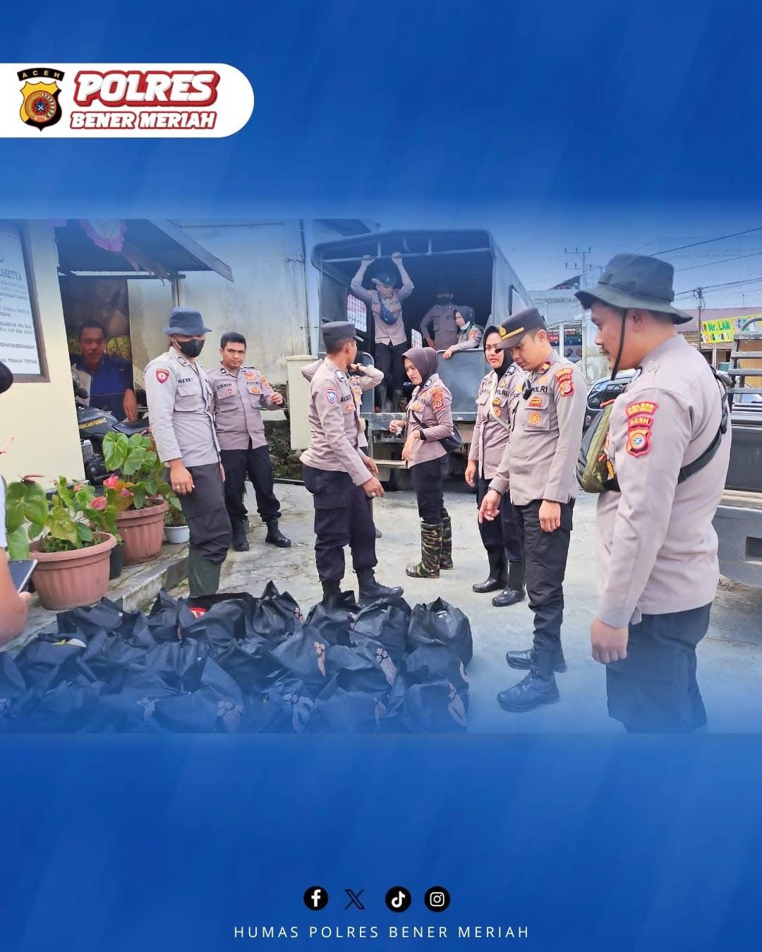 Polres Bener Meriah Salurkan Bantuan Sosial Irwasum Polri untuk Warga Terdampak Banjir dan Longsor di Empat Kecamatan