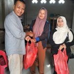 Perkuat Solidaritas, PW IWO Aceh Gelar Bagi Paket Meugang