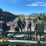 Satgas Gulbencal Percepat Pembangunan Jembatan Bailey di Karang Rejo, Wujud Nyata Kepedulian TNI Pulihkan Akses Pascabencana