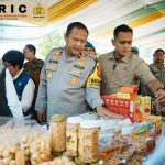 Polda Jabar Gelar Bazar Pasar Murah dalam Program Gerakan Pangan Murah Polri Serentak di Arcamanik