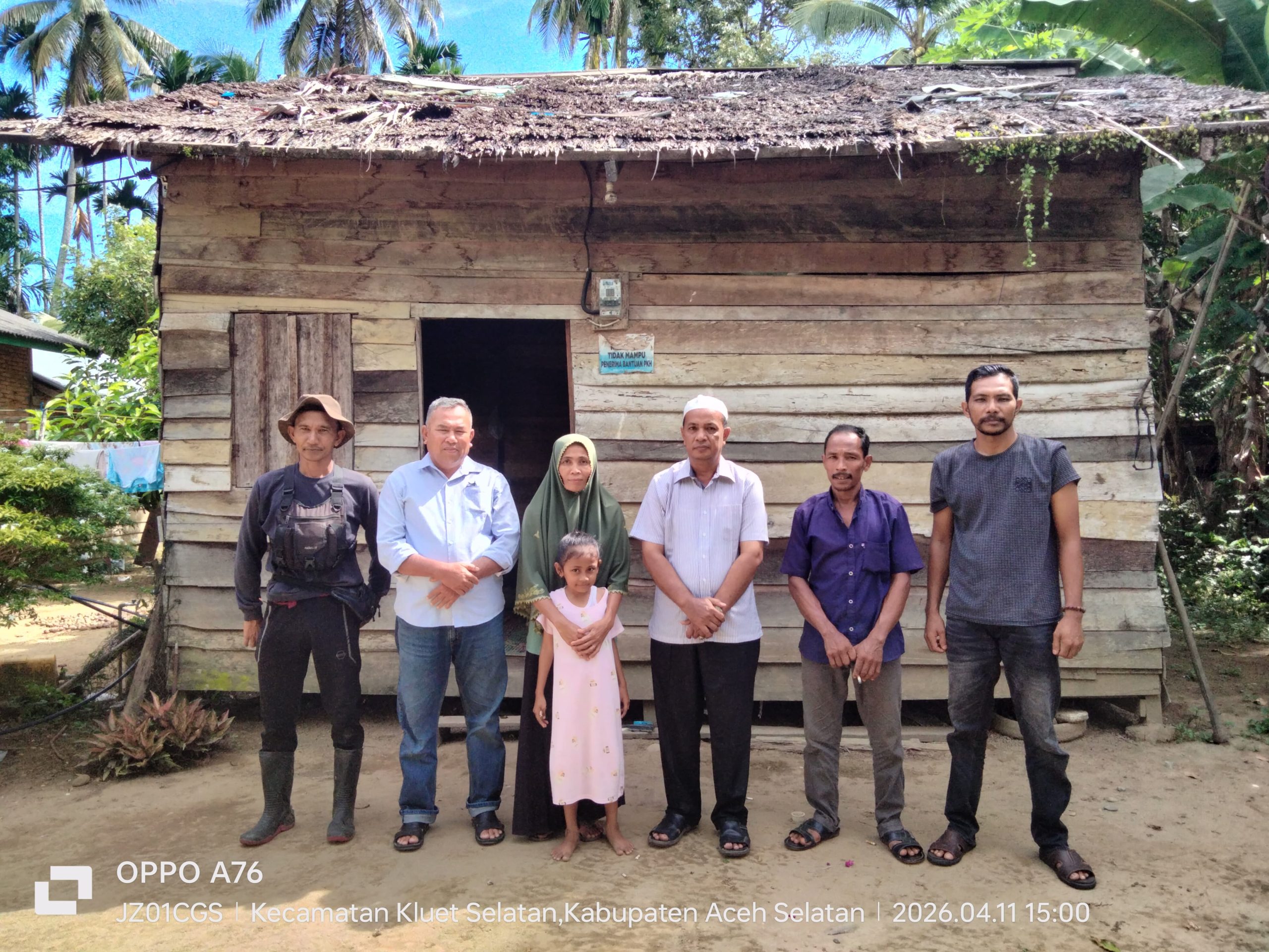 Instruksi Bupati Mirwan: Tak Boleh Ada Warga Aceh Selatan yang Berteduh di Bawah Terpal dan Pelepah