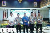 Kapolda Jabar Lepas 120 Calon Jamaah Haji Keluarga Besar Polda Jabar